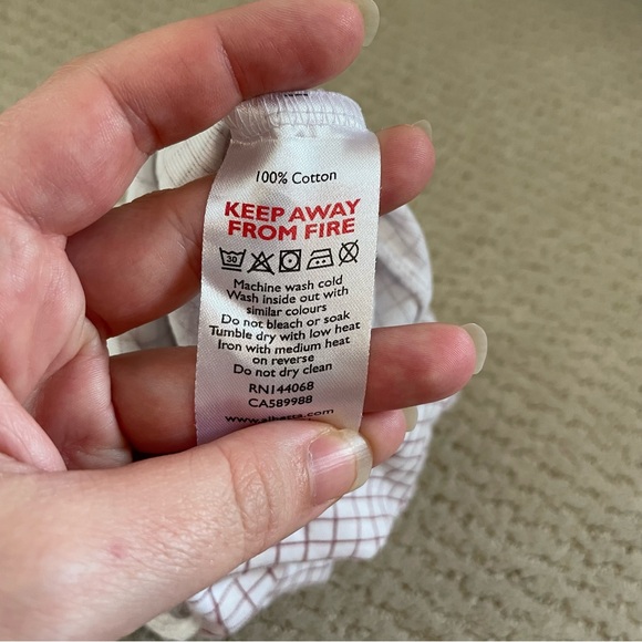 Albetta Penguin Romper 6-12 months - Picture 5 of 5